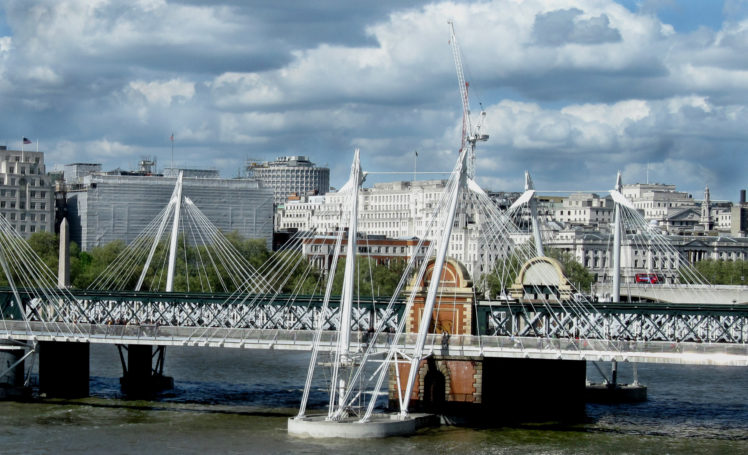 Golden Jubilee Bridges in London City Centre - Tours and Activities